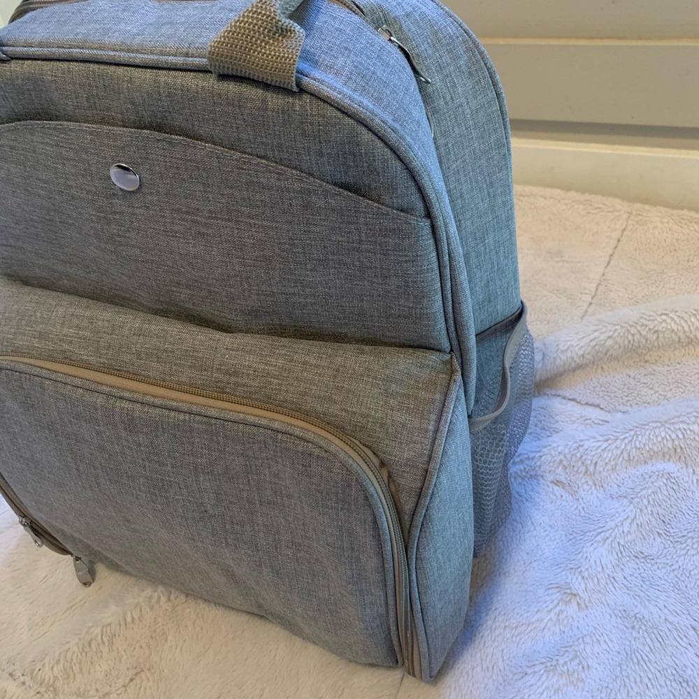 Brand New ✨ picnic backpack - Picture 3 of 6